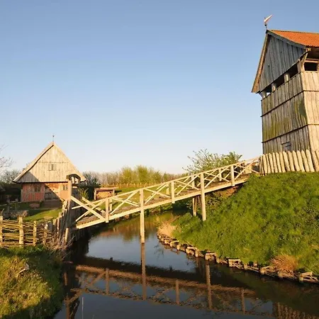 Shelter Διαμέρισμα Hohwacht